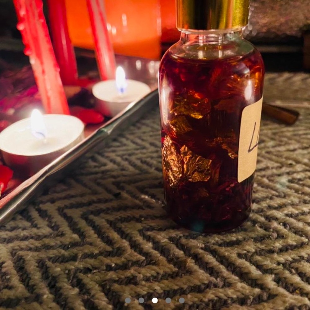 Love Potion Ritual Conjure Oil - Picture 4 of 5